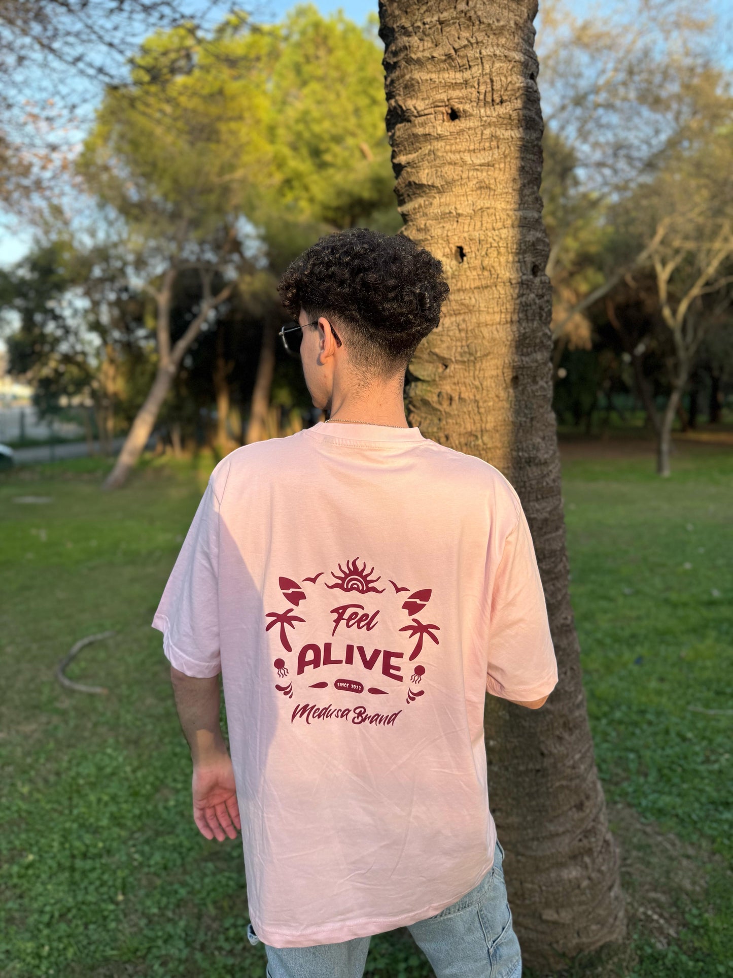 CAMISETA OVERSIZE FEEL ALIVE