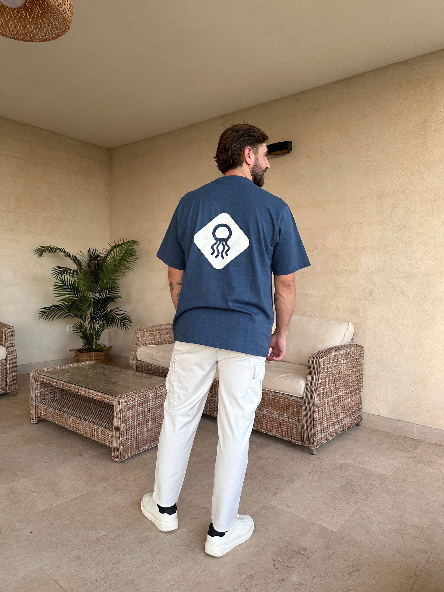 CAMISETA OVERSIZE HABU