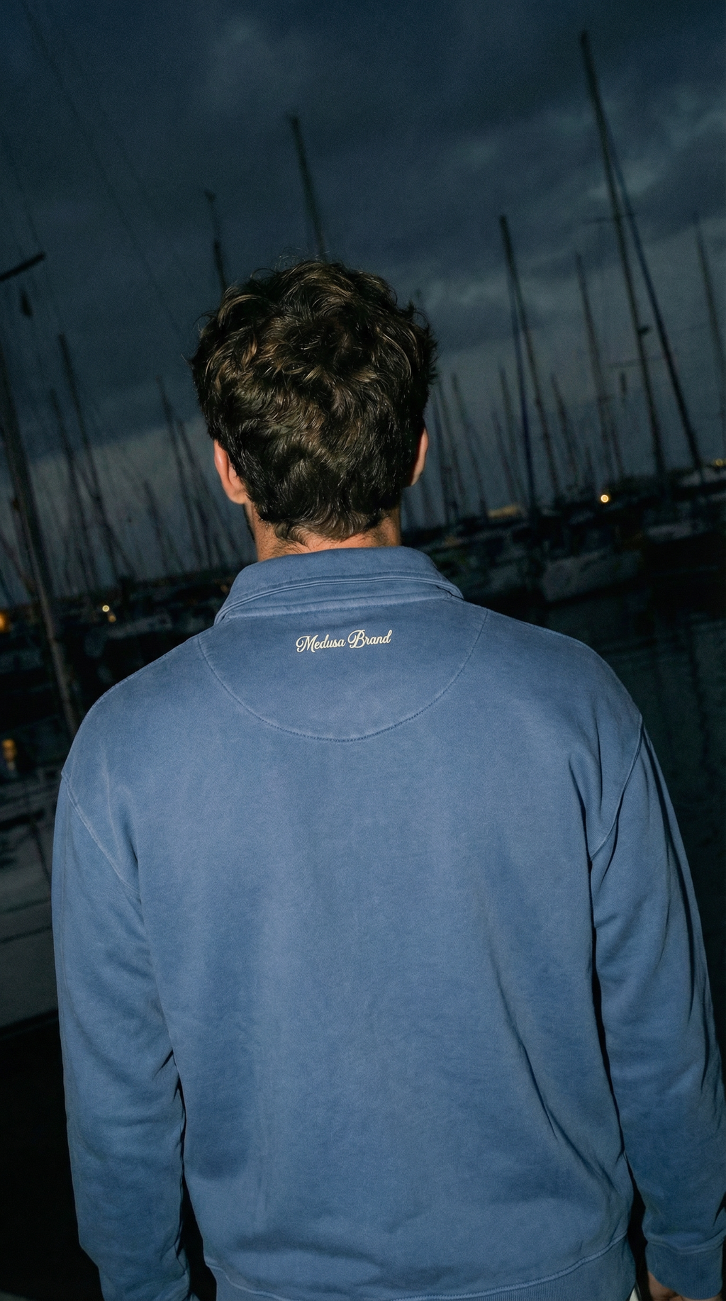 ZIPPER CUELLO MARINO