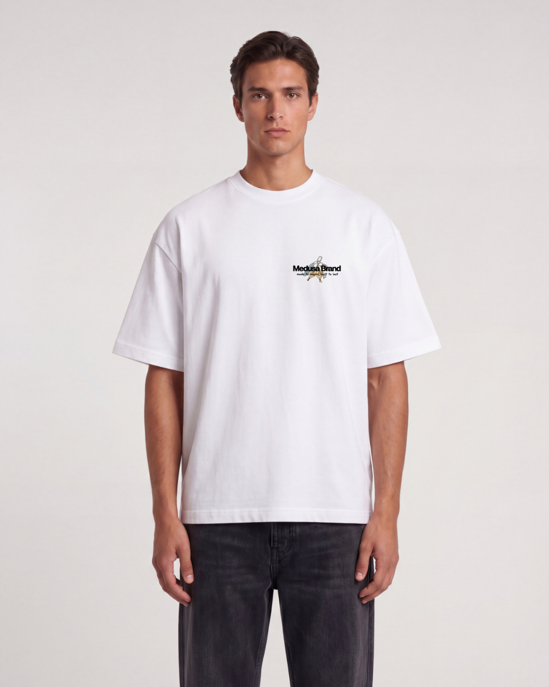 CAMISETA LLAVERO BLANCA