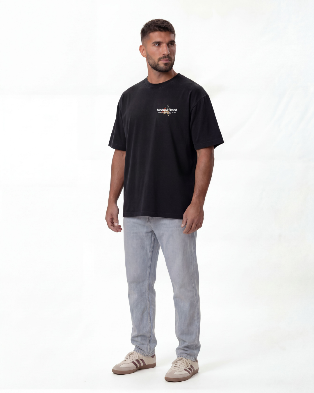 CAMISETA LLAVERO NEGRA
