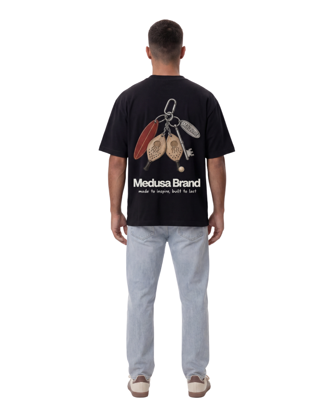 CAMISETA LLAVERO NEGRA