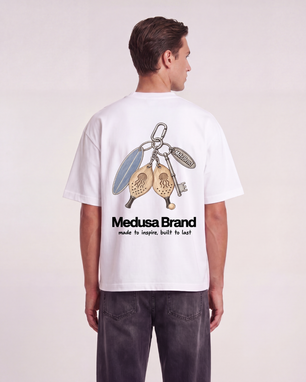 CAMISETA LLAVERO BLANCA