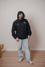 CHAQUETA CORTAVIENTOS IMPERMEABLE NEGRO