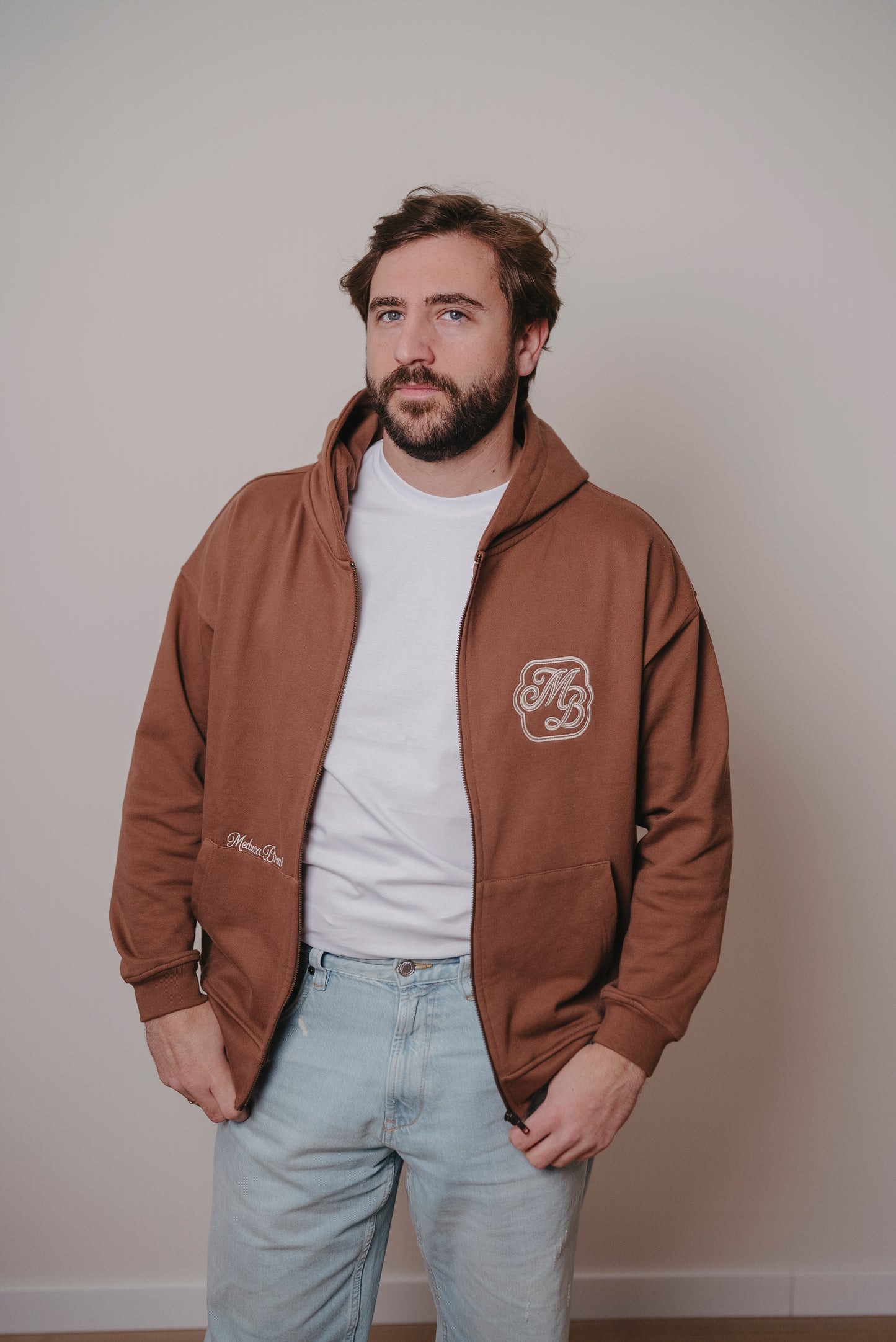 ZIPPER HOODIE "BORN TO BE AWESOME" BROWN