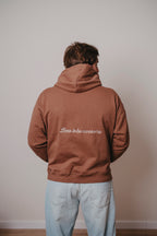 ZIP HOODIE ¨BORN TO BE AWESOME¨ MARRÓN