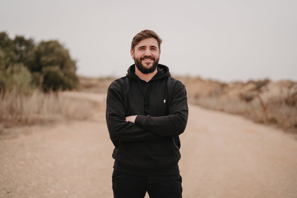 SUDADERA CAPUCHA VELELLA NEGRA