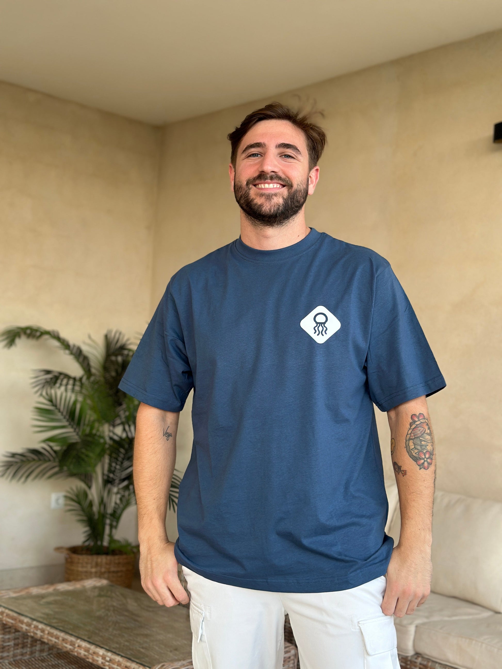 CAMISETA OVERSIZE HABU