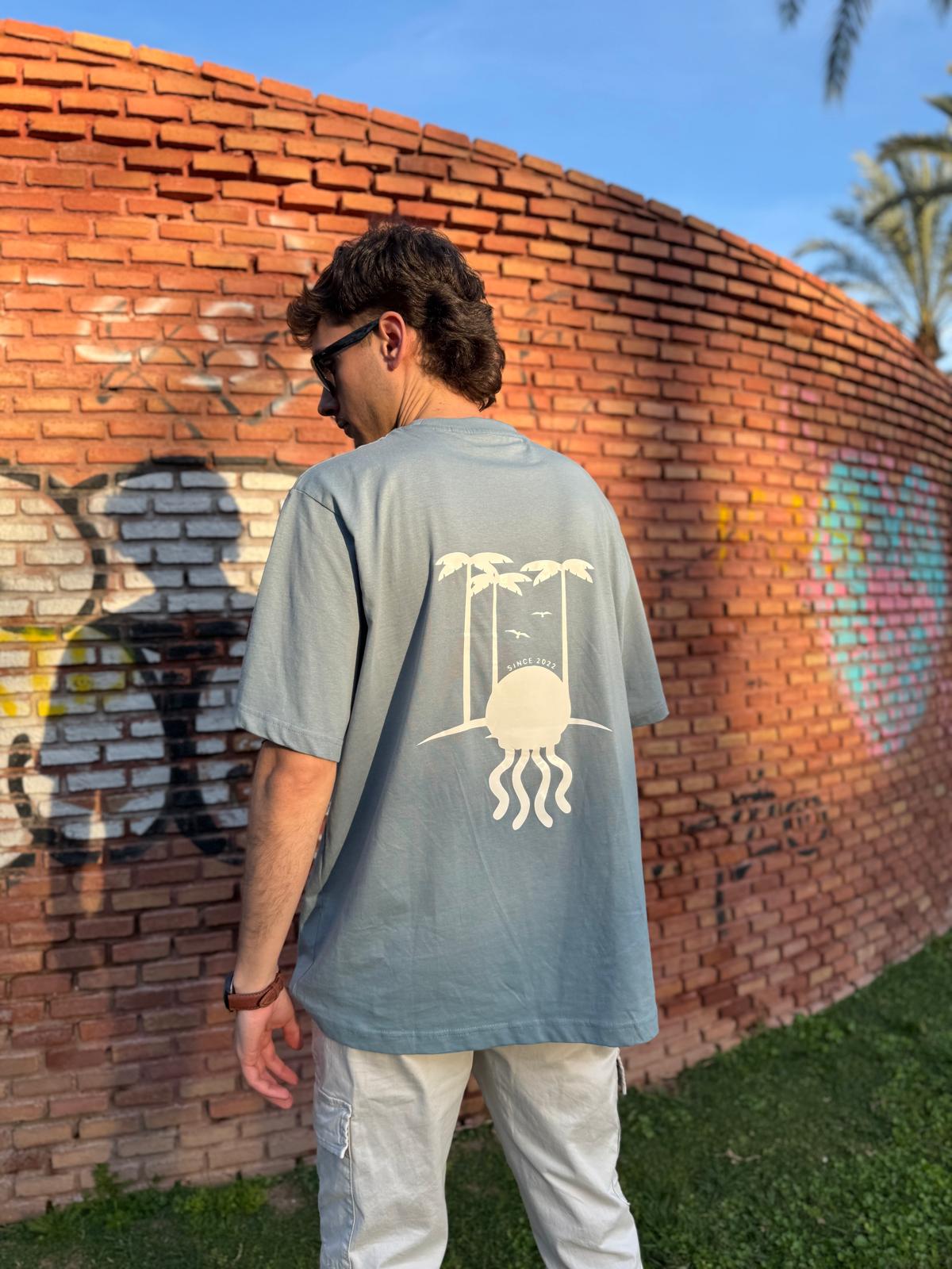 CAMISETA OVERSIZE AGUAMAR