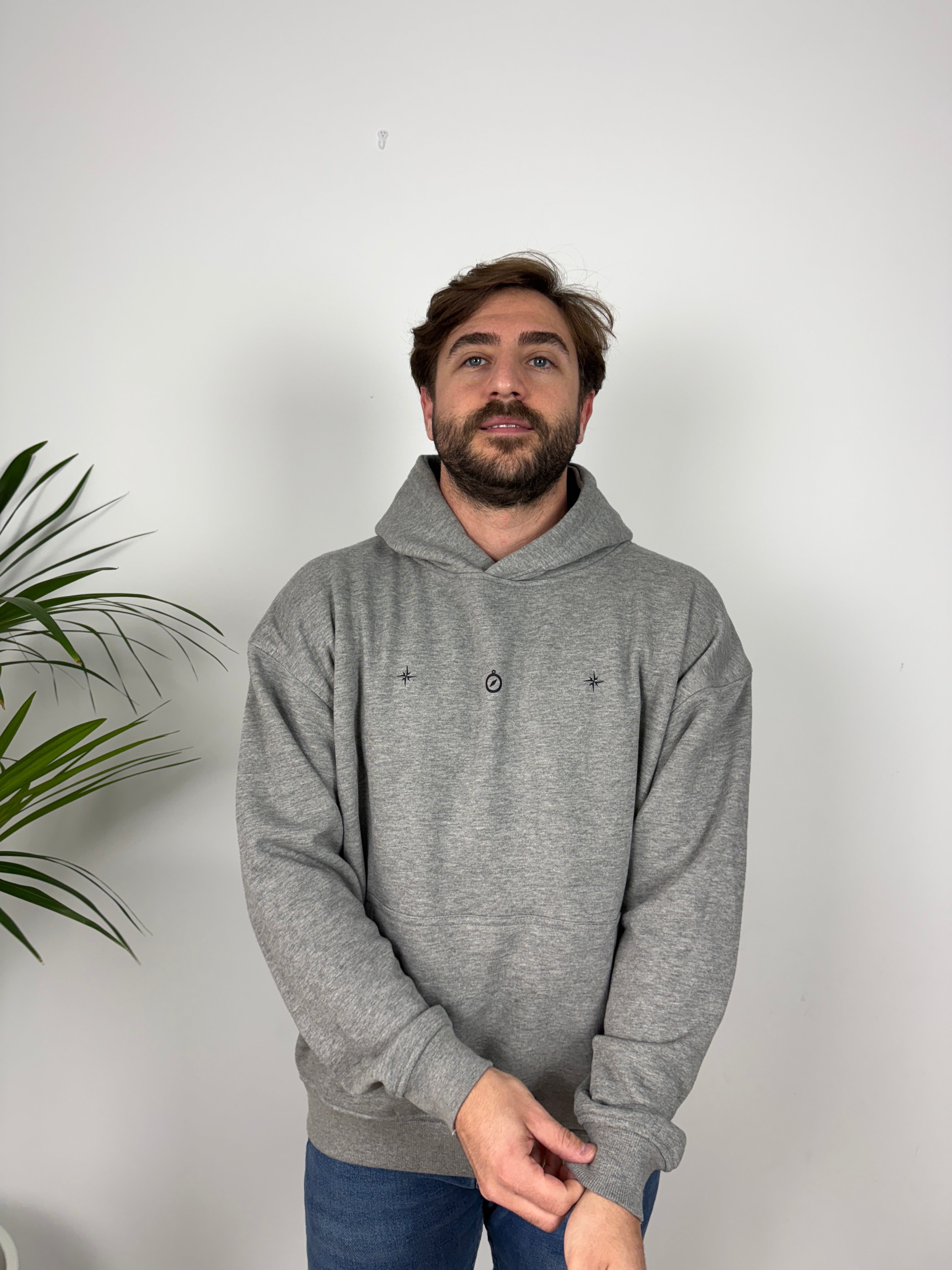 SUDADERA HOODIE COMPASS OVERSIZE