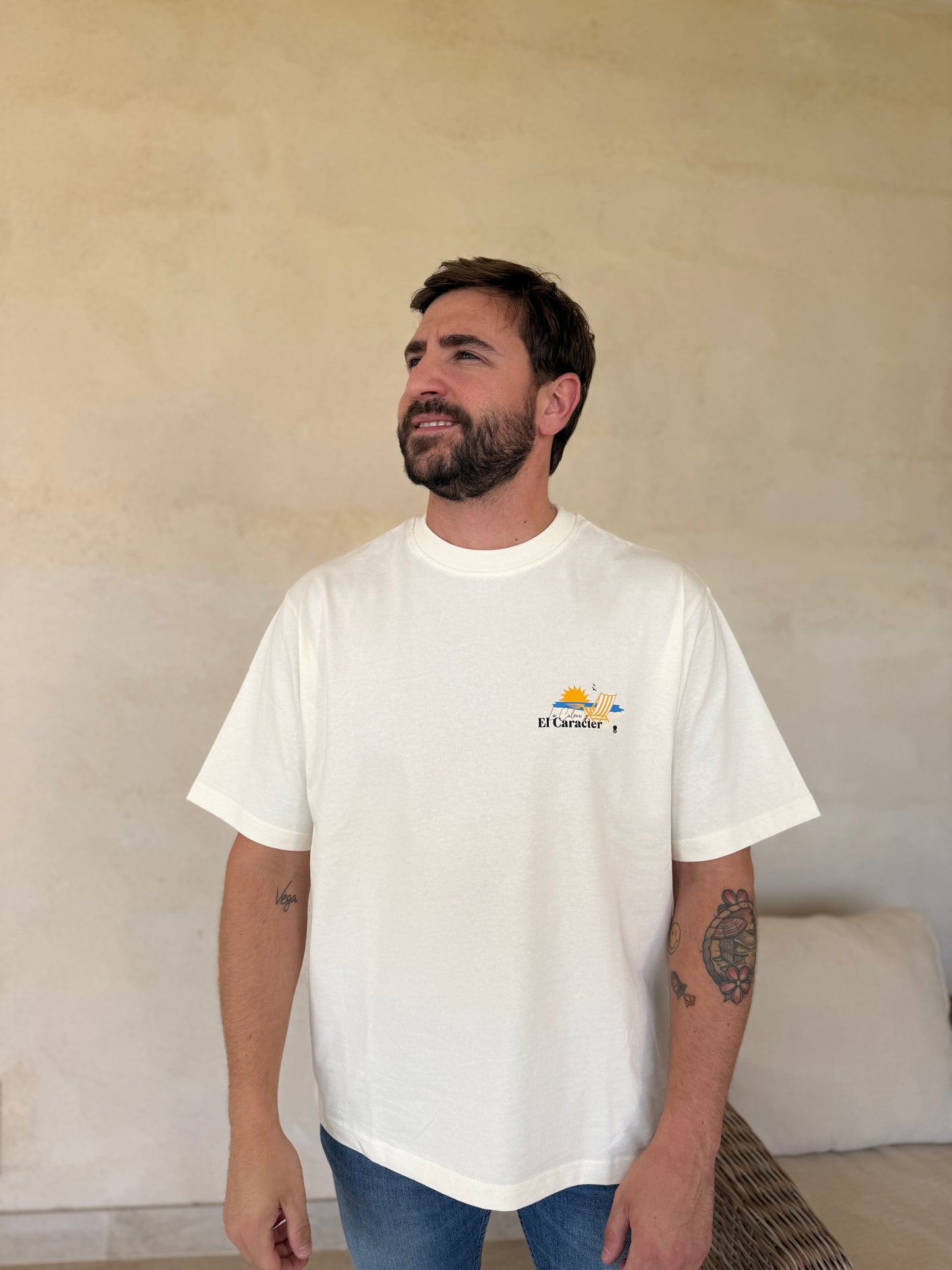 CAMISETA CROPPED LA CALMA Y EL CARACTER