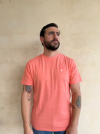 PACK DE DOS CAMISETAS CORAL Y AGUA MARINA CON LOGO MEDUSA BORDADO