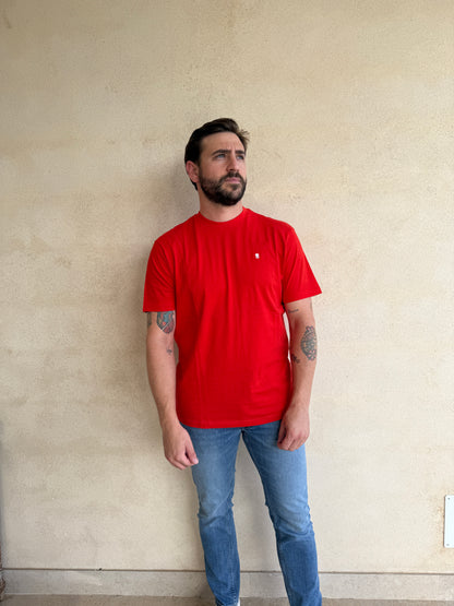 PACK DE DOS CAMISETAS ROJA Y GRIS CLARITO CON LOGO MEDUSA BORDADO